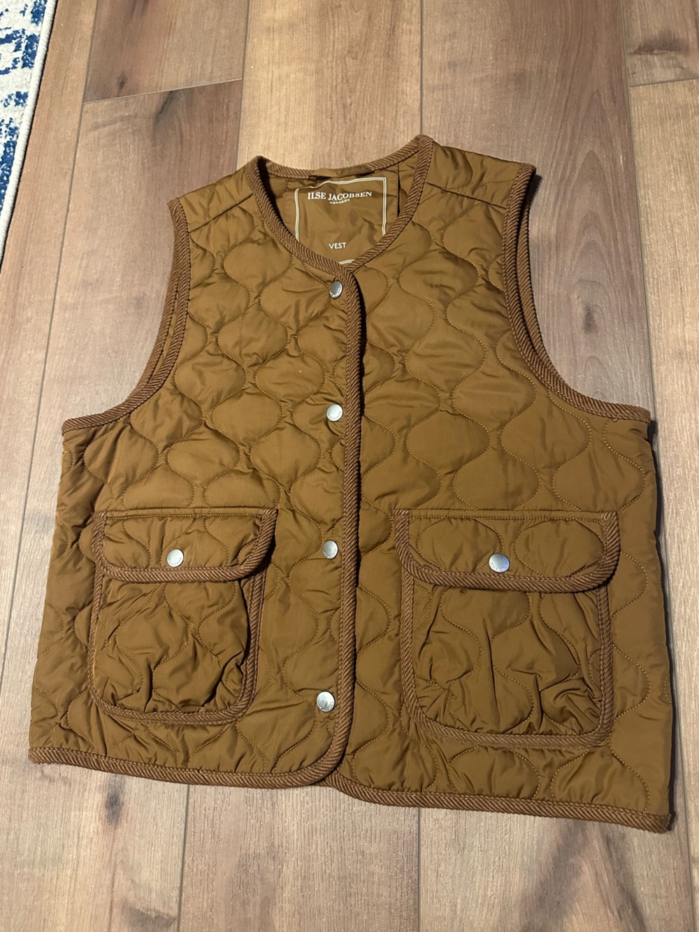 Ilse Jacobsen Quilted Tan-Brown Vest with Snap Pockets